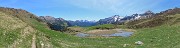 66 In discesa sul 101 con vista sul piccolo laghetto 